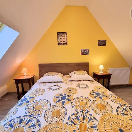 Charmante Maison Mitoyenne Avec Jardin, Proche Foret, Animaux Admis, Parking & Wifi - Fr-1-510-203 Hasnon