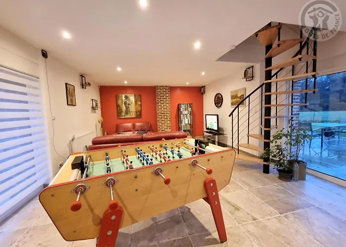 Hébergement de vacances Charmante Maison Mitoyenne Avec Jardin, Proche Forêt, Animaux Admis, Parking&wifi - Fr-1-510-203