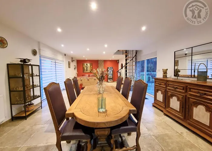 Charmante Maison Mitoyenne Avec Jardin, Proche Forêt, Animaux Admis, Parking&wifi - Fr-1-510-203 Hébergement de vacances Hasnon