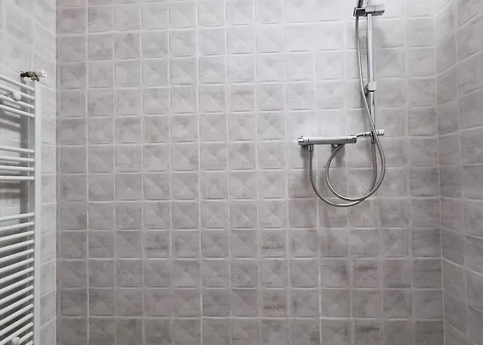 Charmante Maison Mitoyenne Avec Jardin, Proche Forêt, Animaux Admis, Parking&wifi - Fr-1-510-203 Hébergement de vacances *