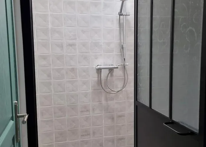 Hébergement de vacances Charmante Maison Mitoyenne Avec Jardin, Proche Forêt, Animaux Admis, Parking&wifi - Fr-1-510-203 Hasnon