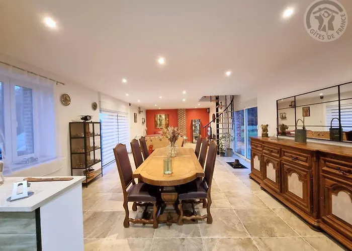 Charmante Maison Mitoyenne Avec Jardin, Proche Forêt, Animaux Admis, Parking&wifi - Fr-1-510-203 Hébergement de vacances Hasnon